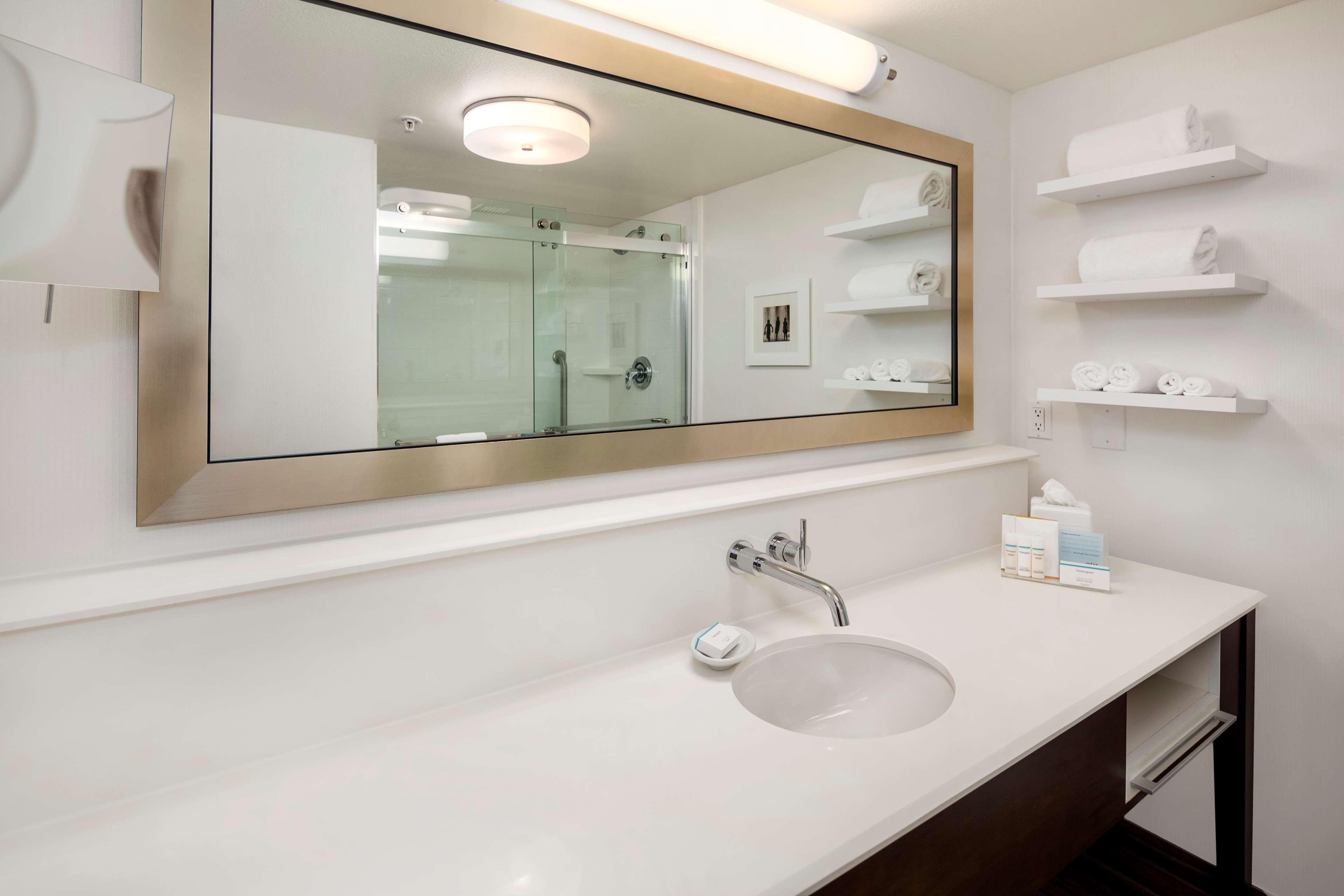Hampton Inn & Suites Seattle North/Lynnwood Eksteriør billede