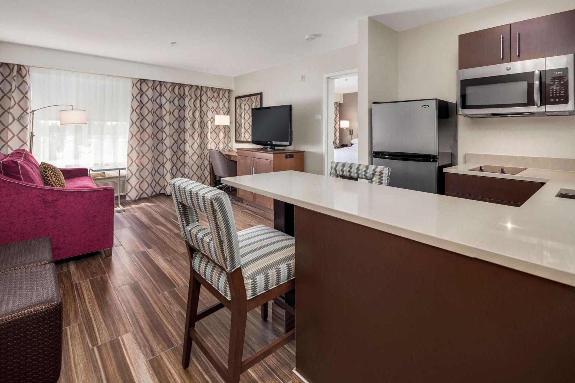 Hampton Inn & Suites Seattle North/Lynnwood Eksteriør billede